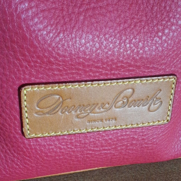 Dooney and Bourke Vintage XL Leather Tote, EUC - Picture 4 of 16